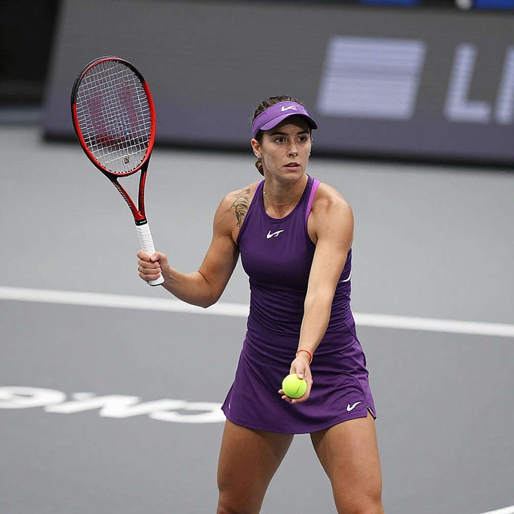 Siniakova thắng 6-1, 6-0 trong 64 phút: bảng số liệu Osaka và cái trần phía sau chức vô địch