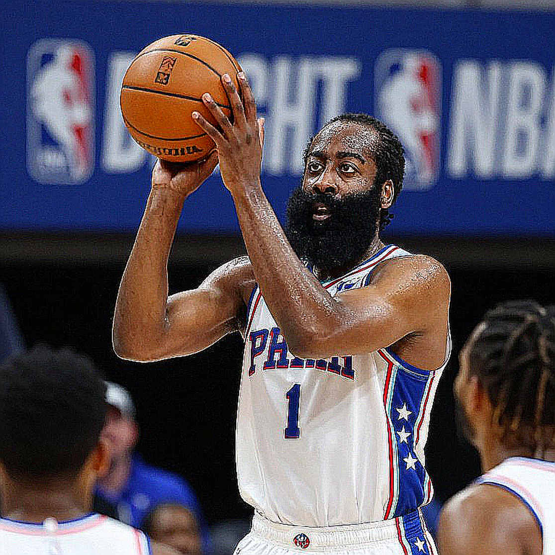 Đêm trùng phùng ở Araneta: Juan Gomez De Liano và cú triple-double lặp lại sau một năm