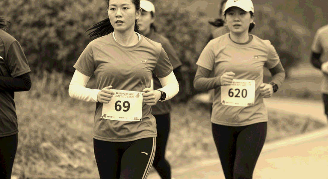 Amy Hunt chạm đỉnh phong độ với 22,16 giây tại Brussels: Câu chuyện của một kế hoạch thông minh