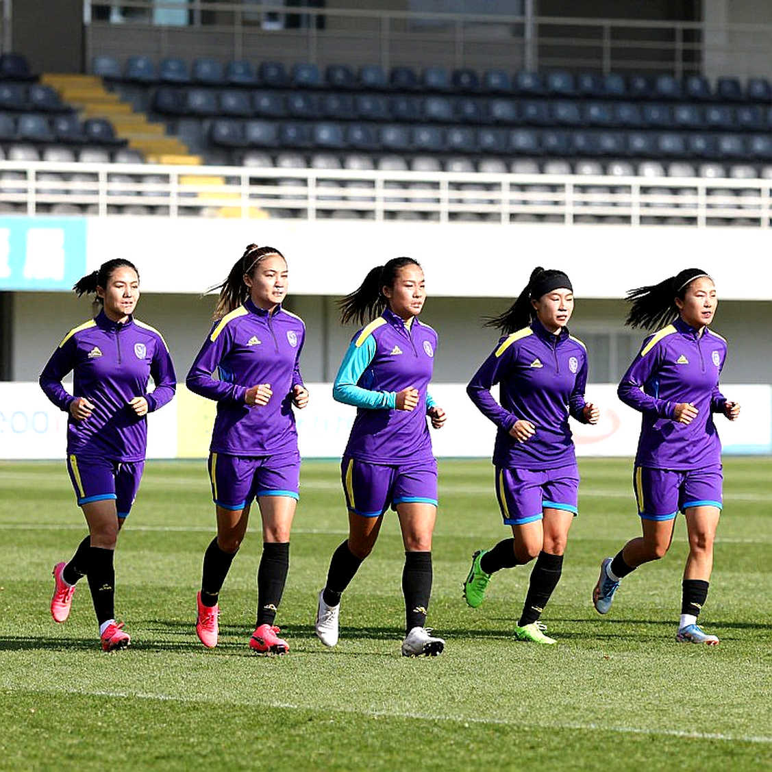 U17 nữ Việt Nam 2-0 Kyrgyzstan: tấm vé dự vòng chung kết châu Á 2027 được vẽ bằng hai đường tạt